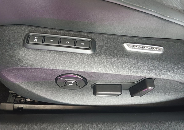 Volkswagen Passat cena 209399 przebieg: 5, rok produkcji 2024 z Czarna Białostocka małe 92